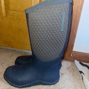 Women’s lacrosse boots